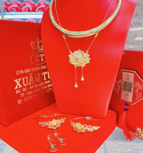 Bộ trang sức vàng cưới -17