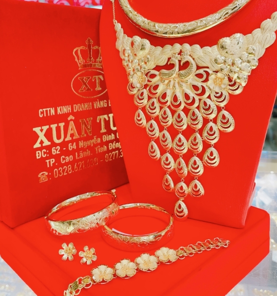 Bộ trang sức vàng cưới -14