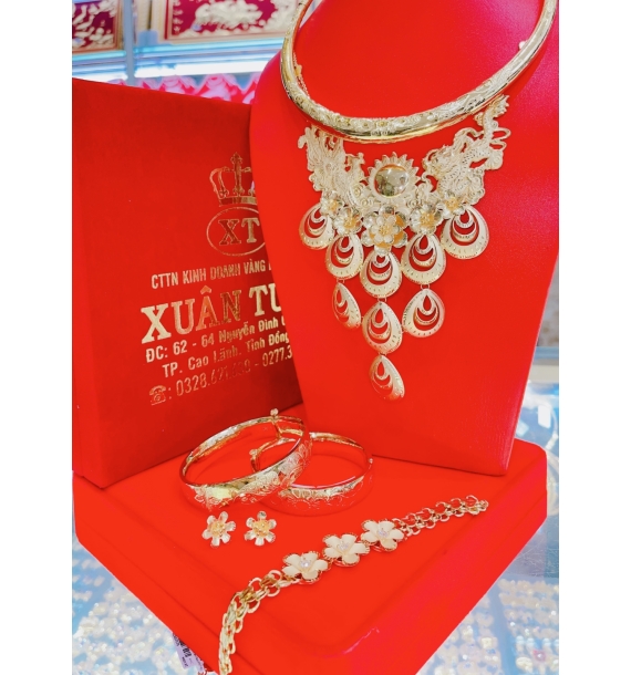 Bộ trang sức vàng cưới -11